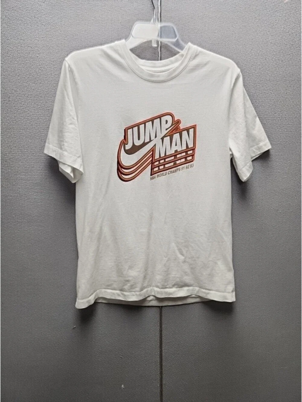 Air Jordan Jumpman Three Peat White Basketball Graphic Short Sleeve T Shirt Med!